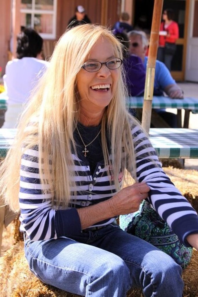 Tonya Machealle Ray Profile Photo