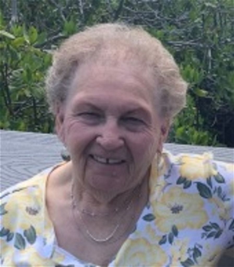 Gloria Elizabeth Wear