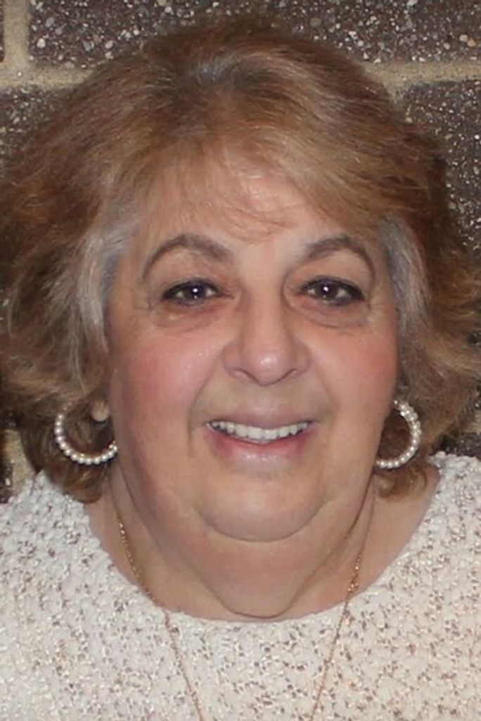 Linda Ann Hebert Profile Photo