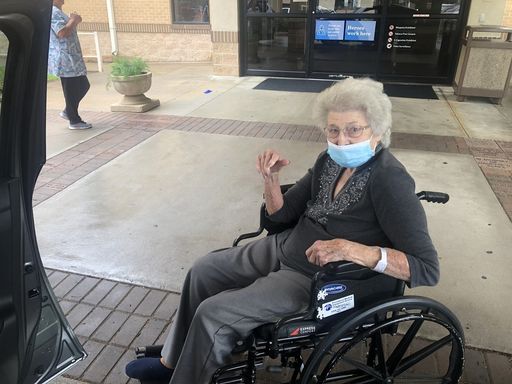 Betty Carroll photo gallery thumbnail 108 of 122