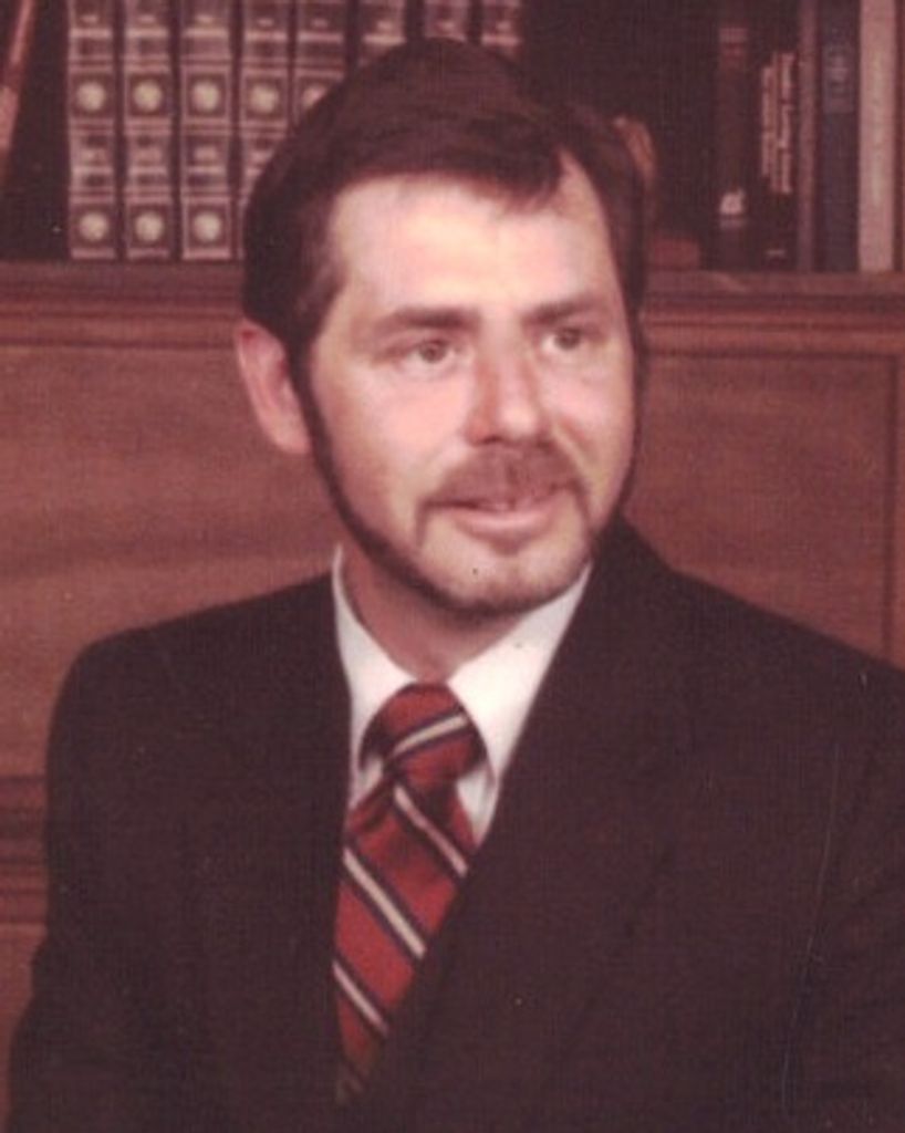 Michael Dale "Mike" Holmes Profile Photo