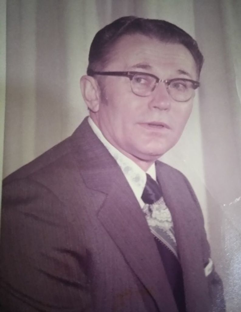 Mike M Paulovich Profile Photo