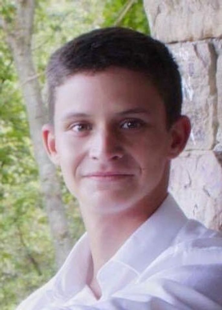 Chandler Deavon Heaton Profile Photo