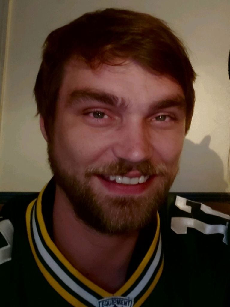 Michael J Thomas Profile Photo