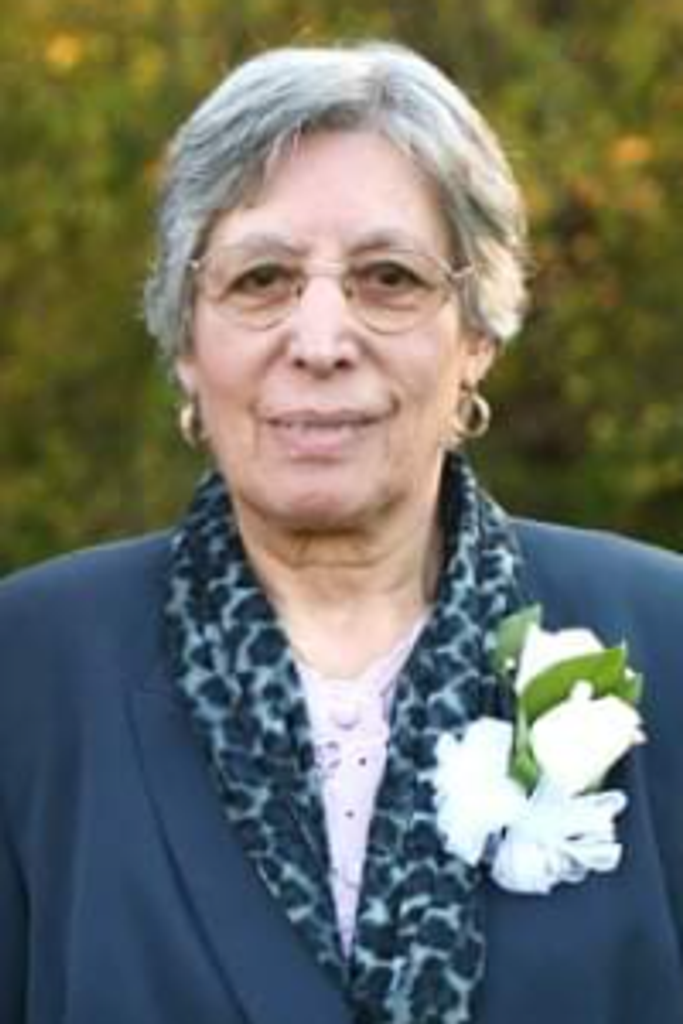 Maria Correia Profile Photo