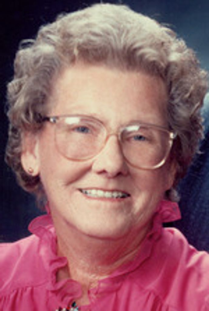 Elena Skelton Profile Photo