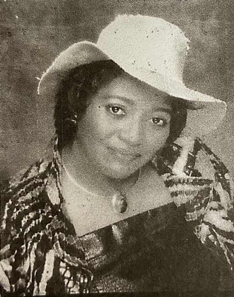 Angela Reynolds Woodford