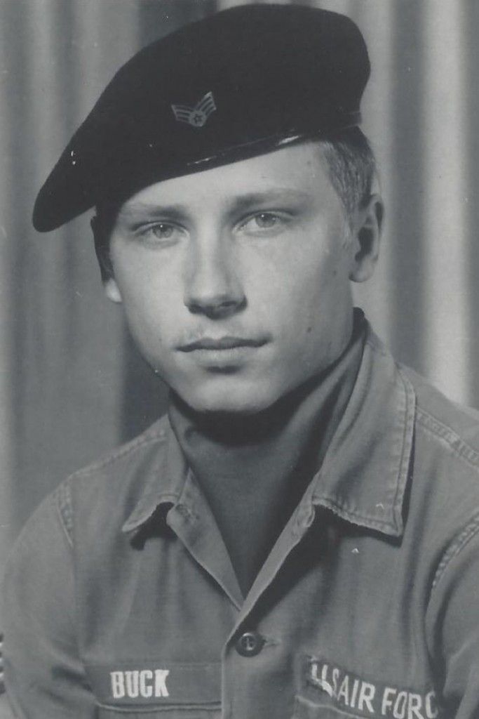 Michael  Buck