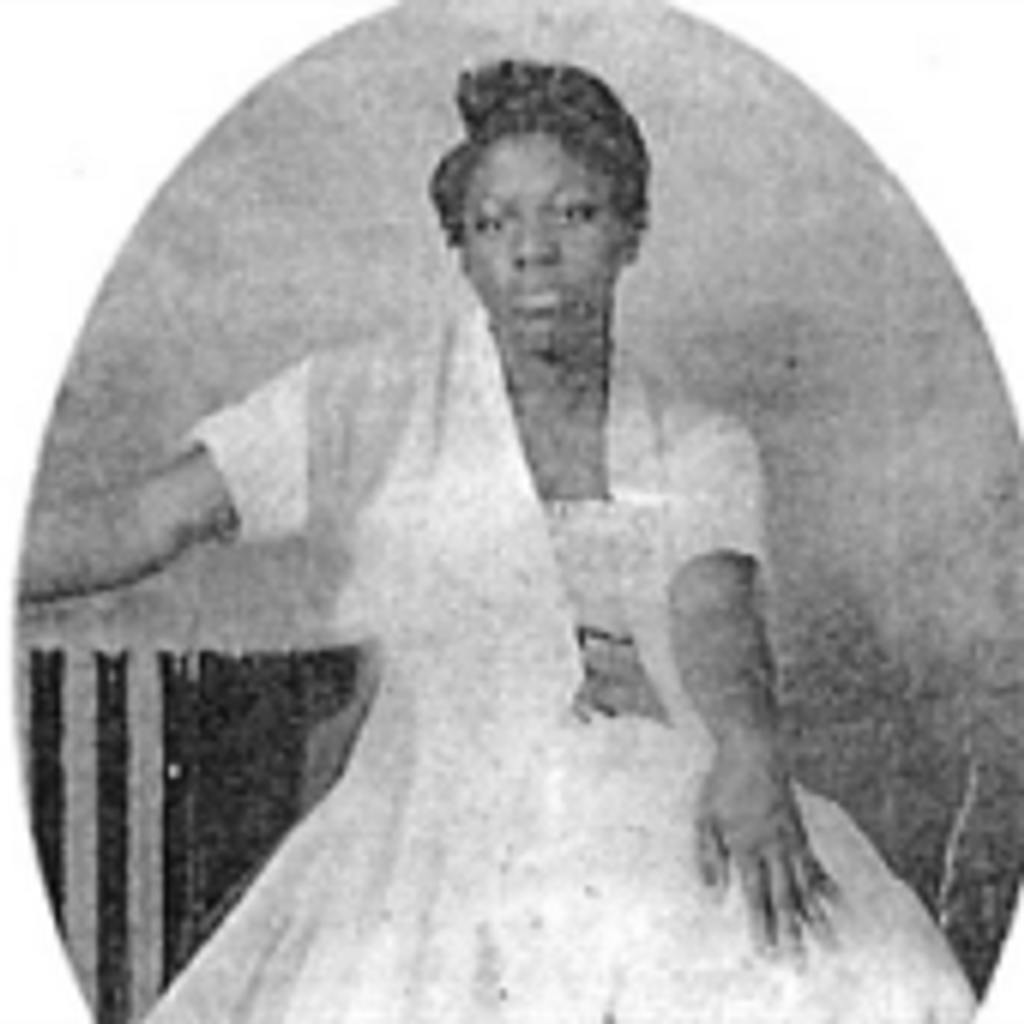 Roberta  Smith Thomas