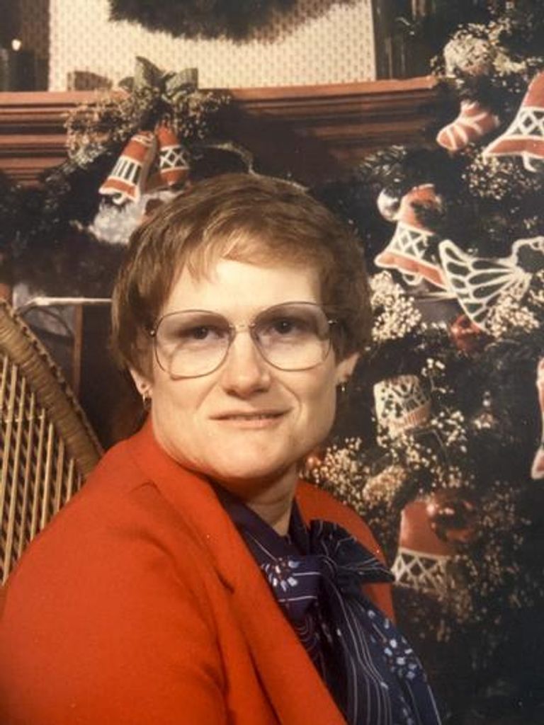 Mrs. Lee Edris Daniels Hunter Profile Photo