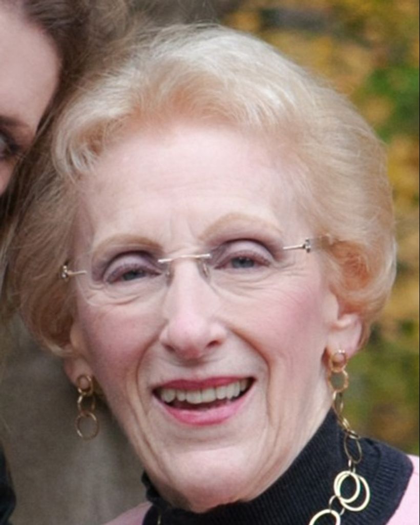 Roberta "Bobbie" G. Kaspar (nee Golden)