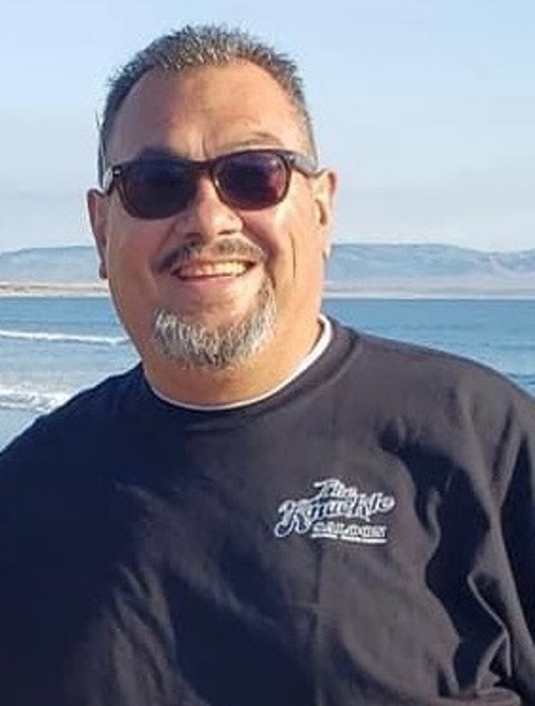 Frank Lascano