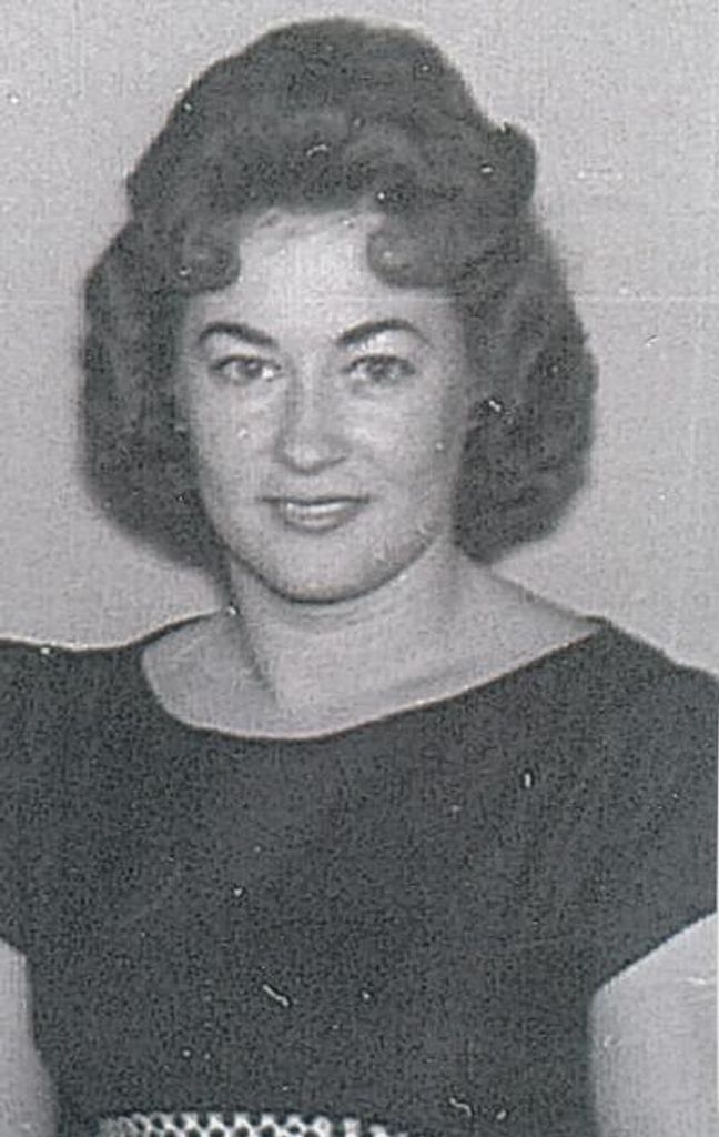 Carolyn Rhymer Harrison Profile Photo