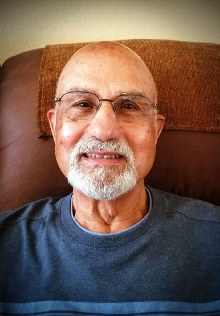 Thomas Deeb Najour Profile Photo