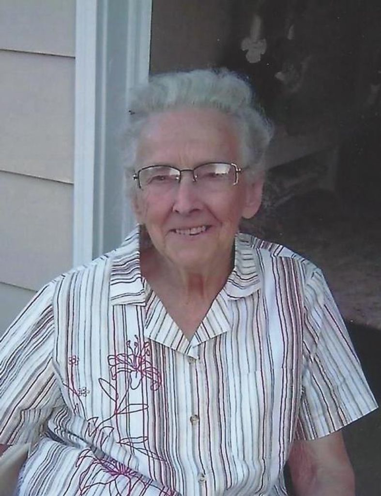 Vivian Roxey (Zelmer)  Hanssen Profile Photo