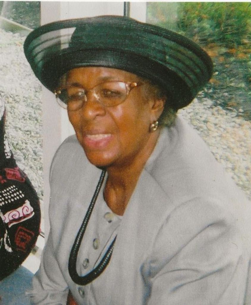 Bertha (Nesmith)  Howell