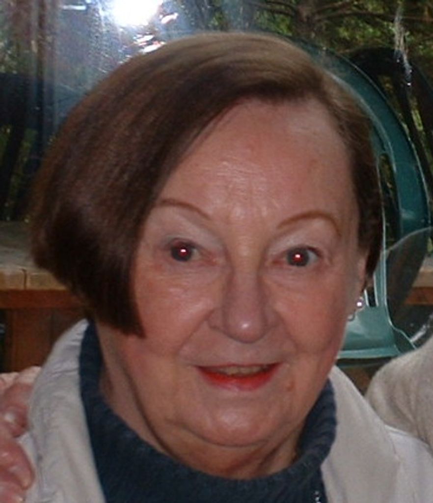 Virginia Maria Gould Reynaud, Md Profile Photo