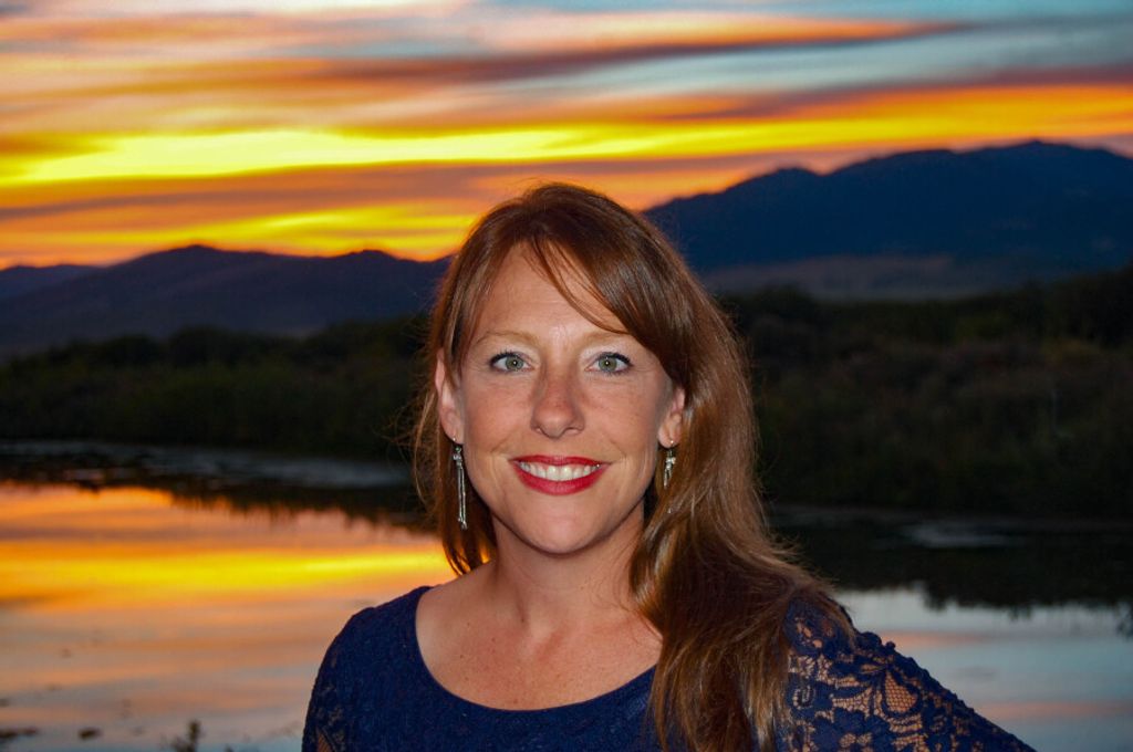 Christy Louise Browne Profile Photo