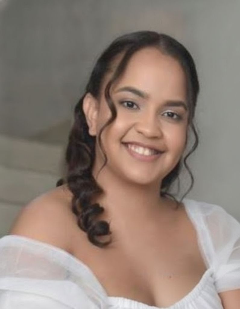 Ana Victoria Trinidad Diaz Profile Photo