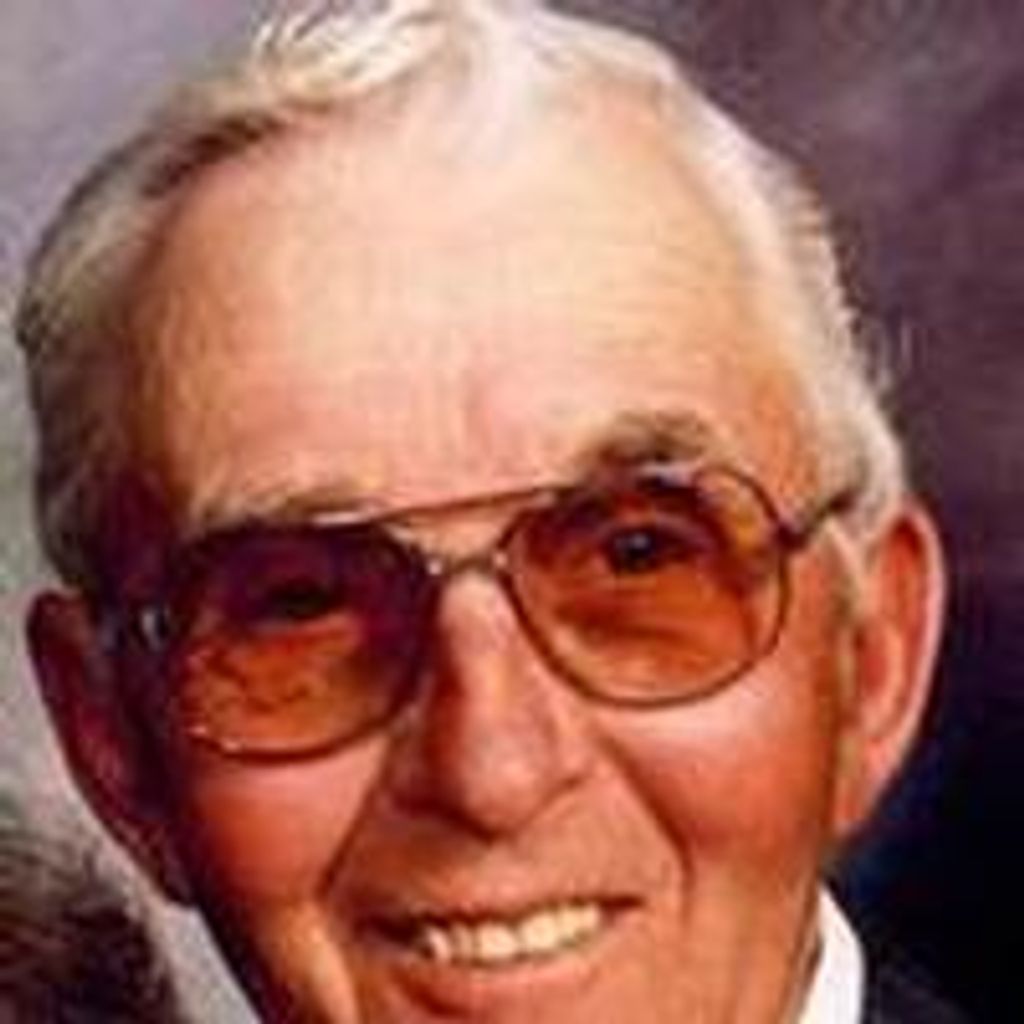 Edmund  "Ebbie" Henke