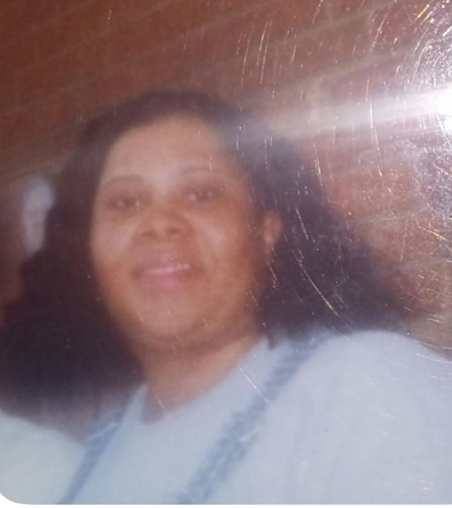 Pamandra Lajoyce Knowles Profile Photo