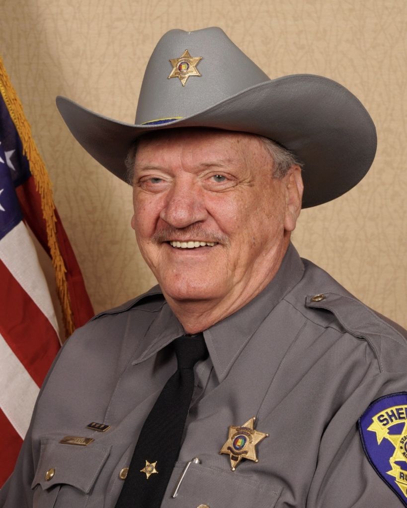 Earl Taylor Profile Photo