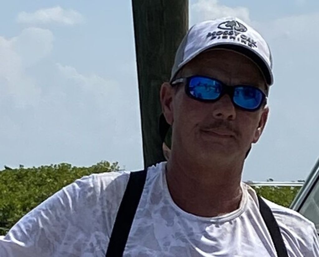 Mark Edward Hutchins Profile Photo