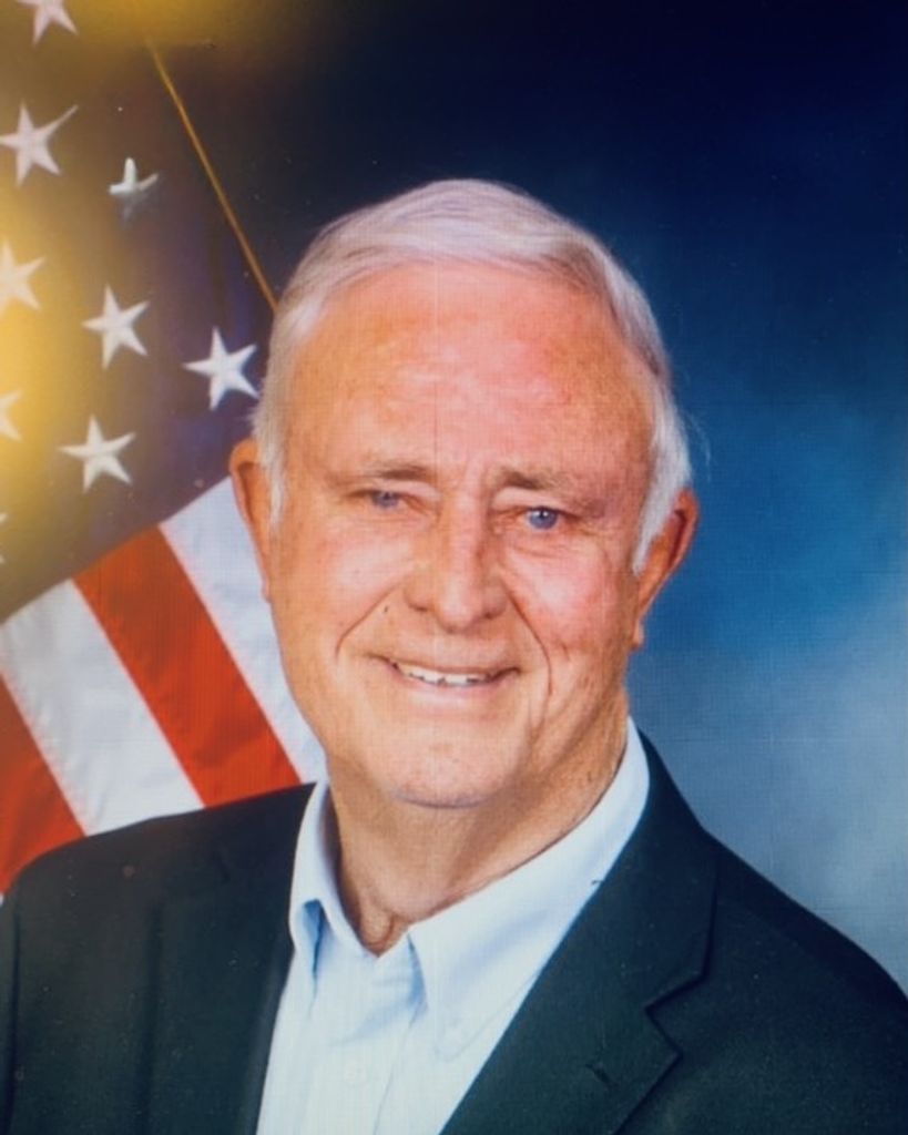 Larry James Hoelscher Profile Photo