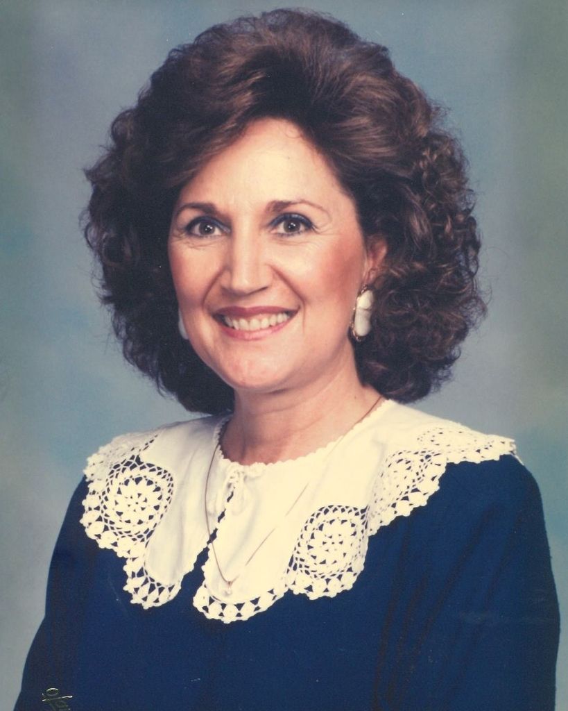 Peggy Dennis Lloyd Profile Photo