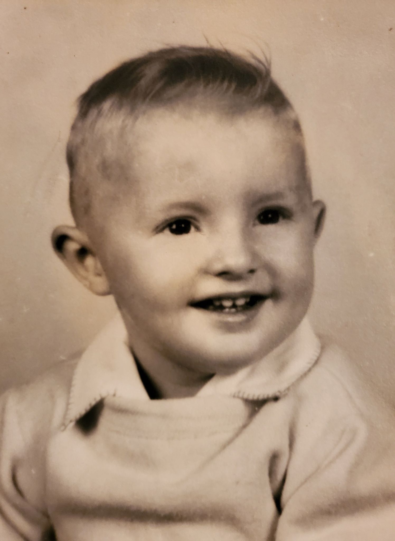 Gaylen Edward Ordalen photo gallery image 2 of 126