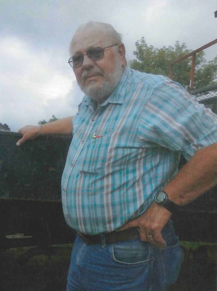Robert James Hoppe, Sr. Profile Photo