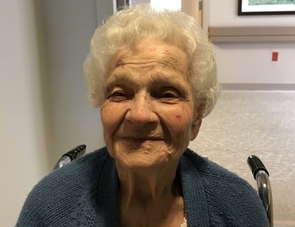 Betty Louise Groves