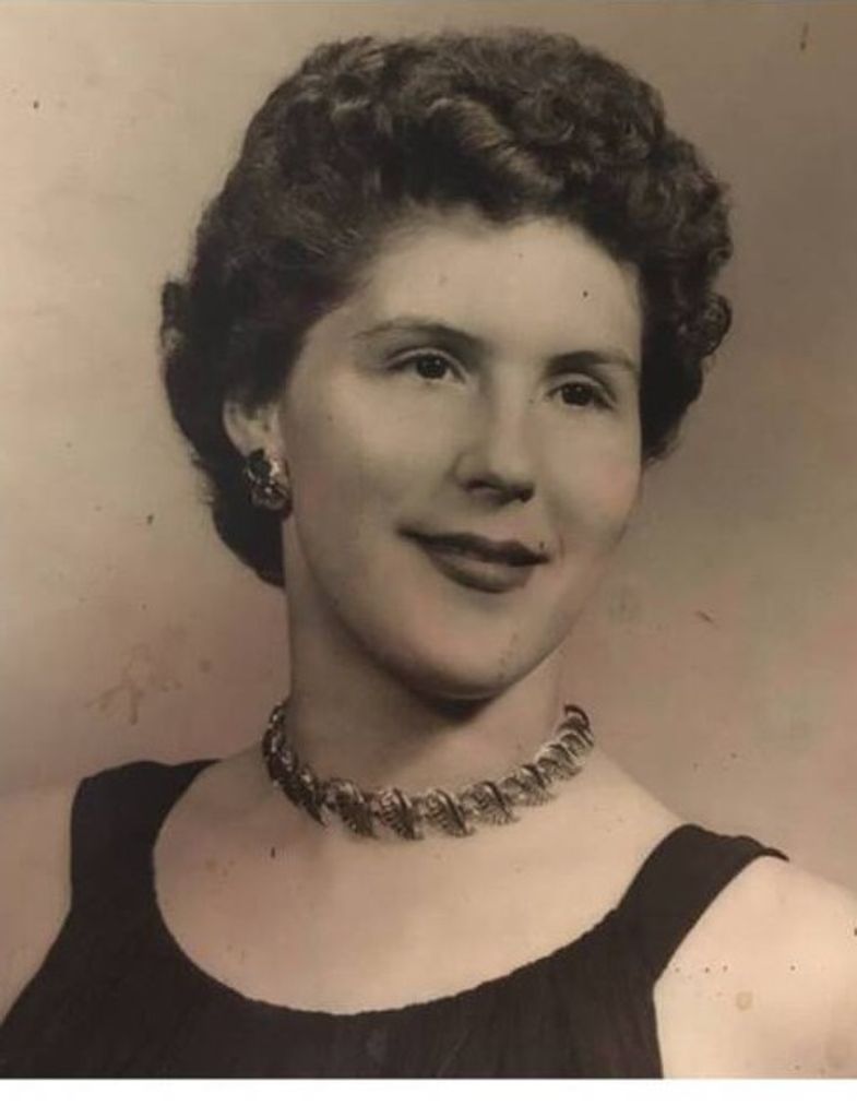 Carolyn Bryan Linton
