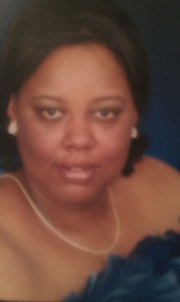 Nina Louise House Profile Photo