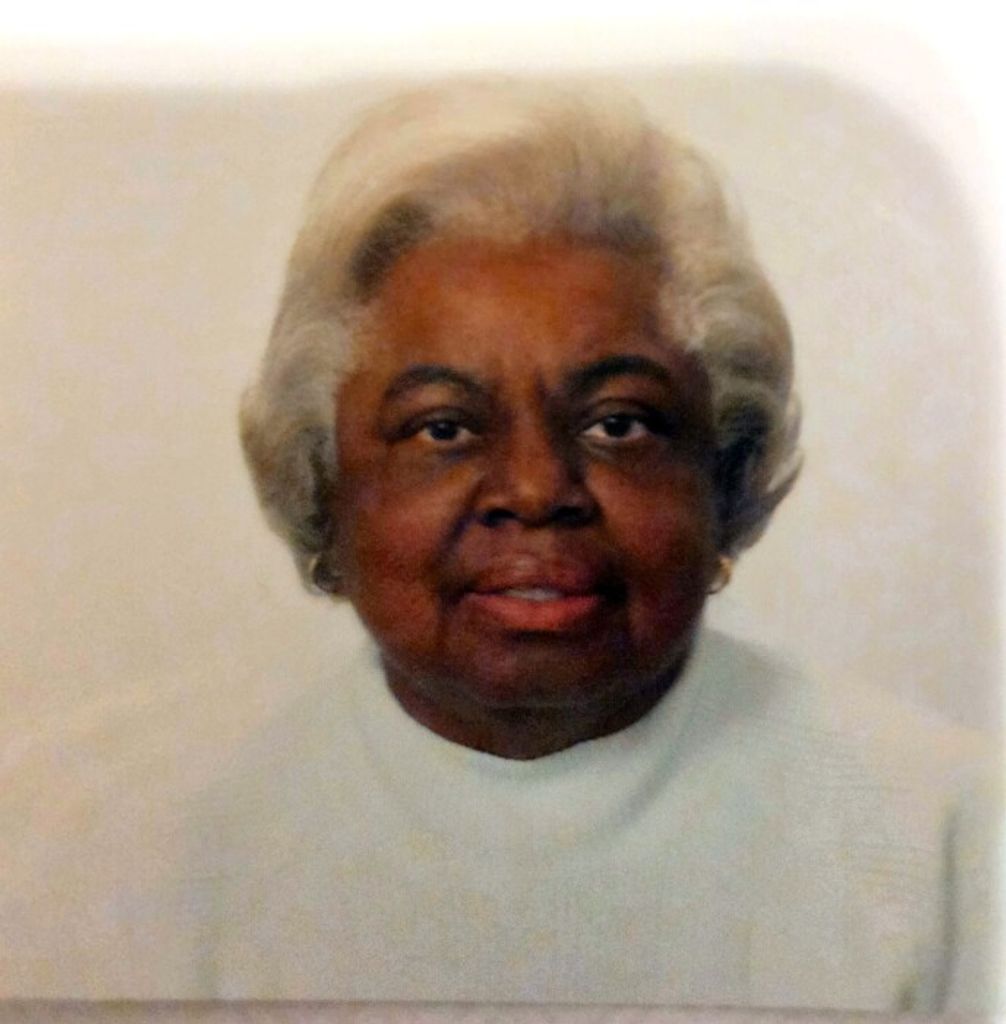 Victoria Flossie Powell Profile Photo