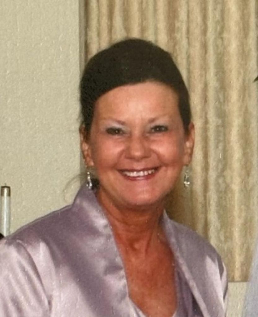Teresa Smith Raynor Profile Photo