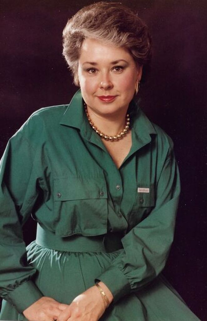 Sharon Louise Dobson Profile Photo