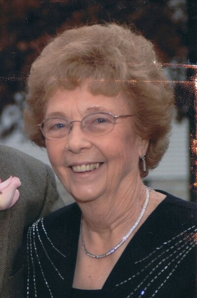 Maxine Chapman Profile Photo