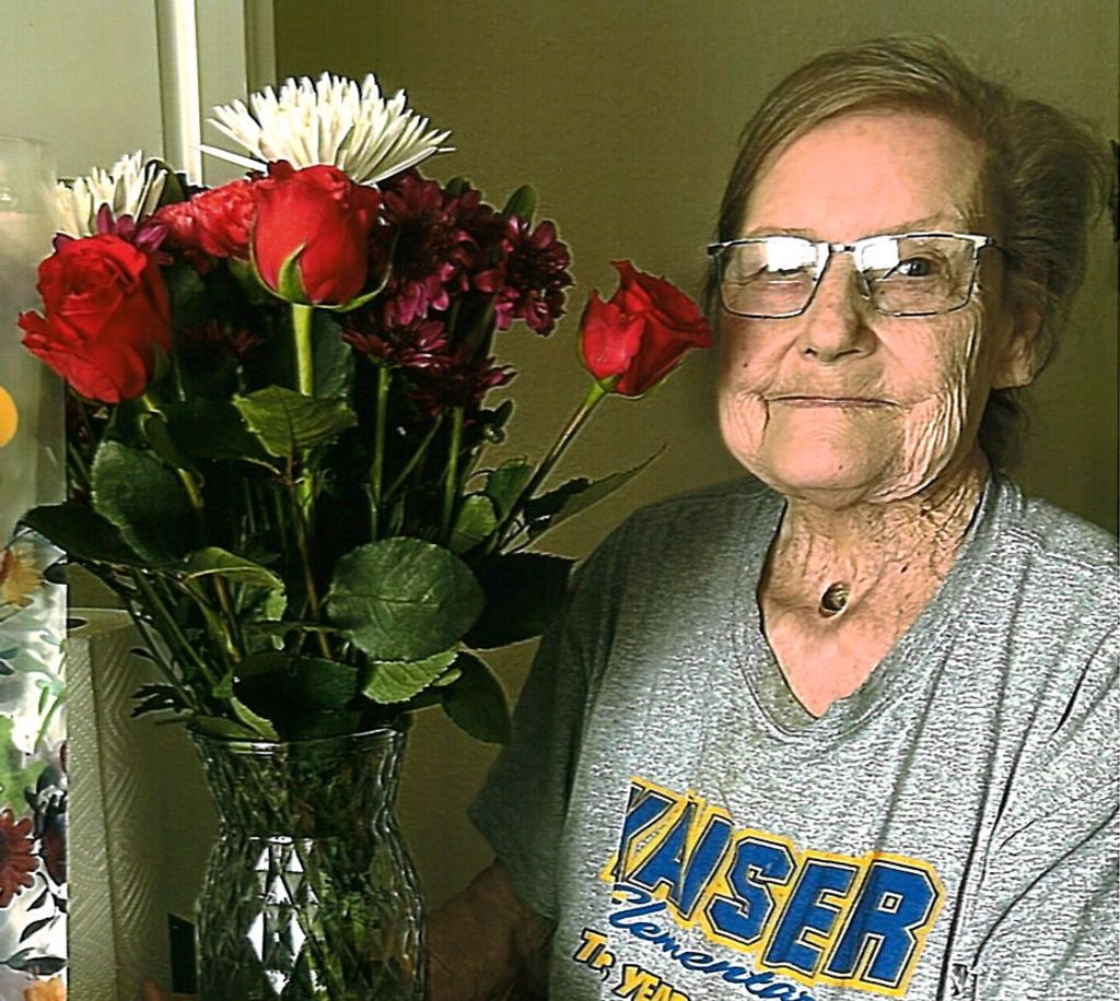 Helen Lorene Bender Profile Photo