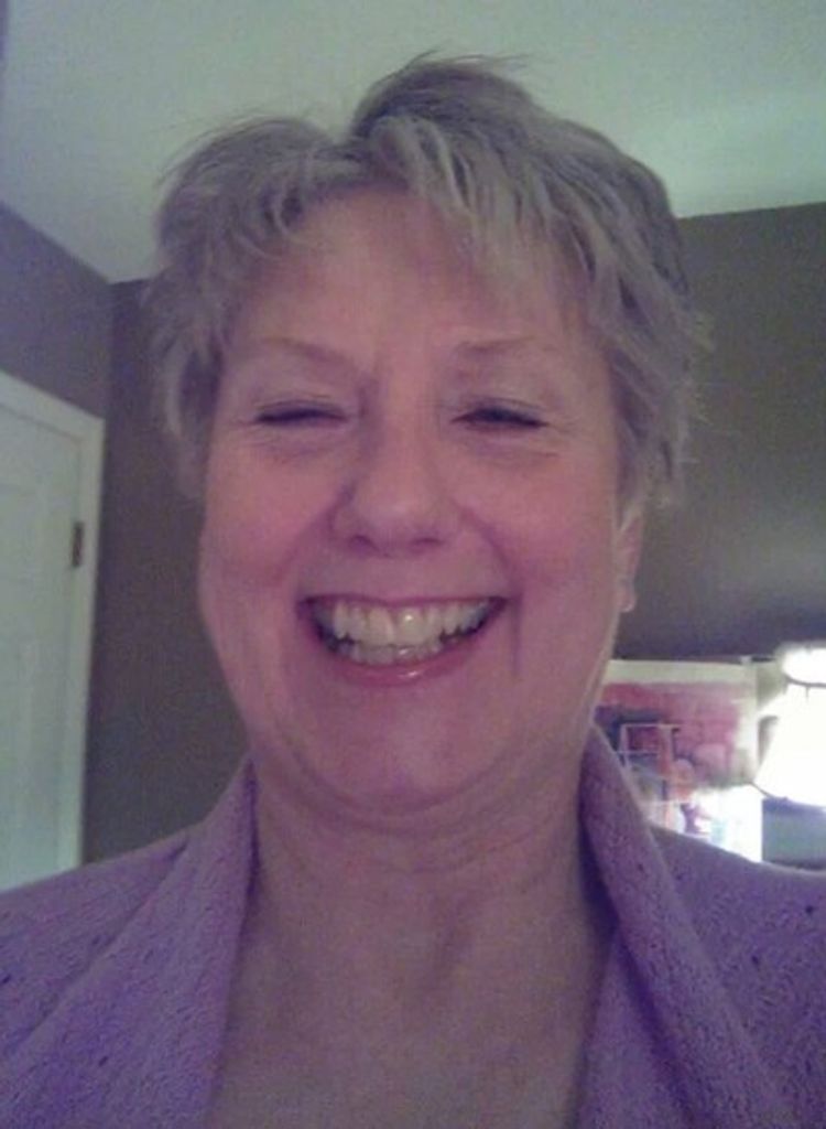 Sandra Noel Stone Profile Photo