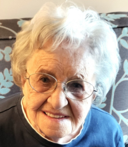 Elizabeth Dean Profile Photo