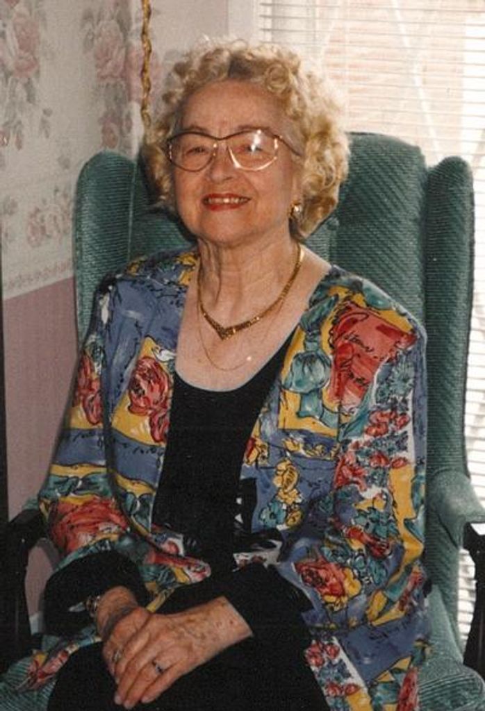 Patricia Gladys Tomlin