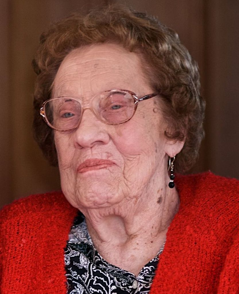 Esther Schier