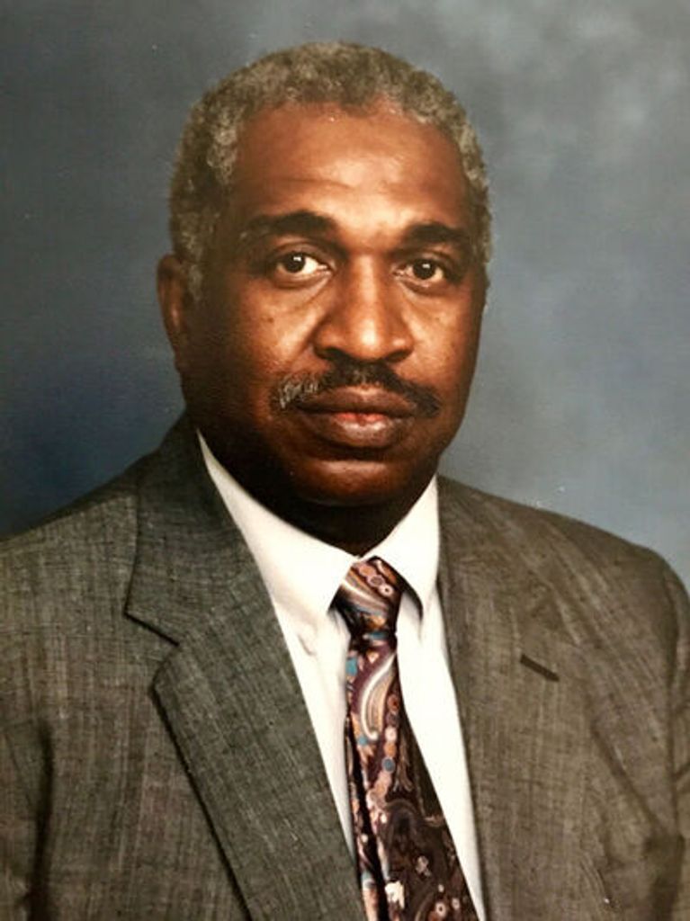 Mr John Earl Sensabaugh Profile Photo