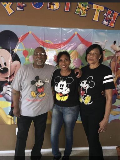 Pastor Vernon Maxwell Jones Jr. photo gallery thumbnail 17 of 20