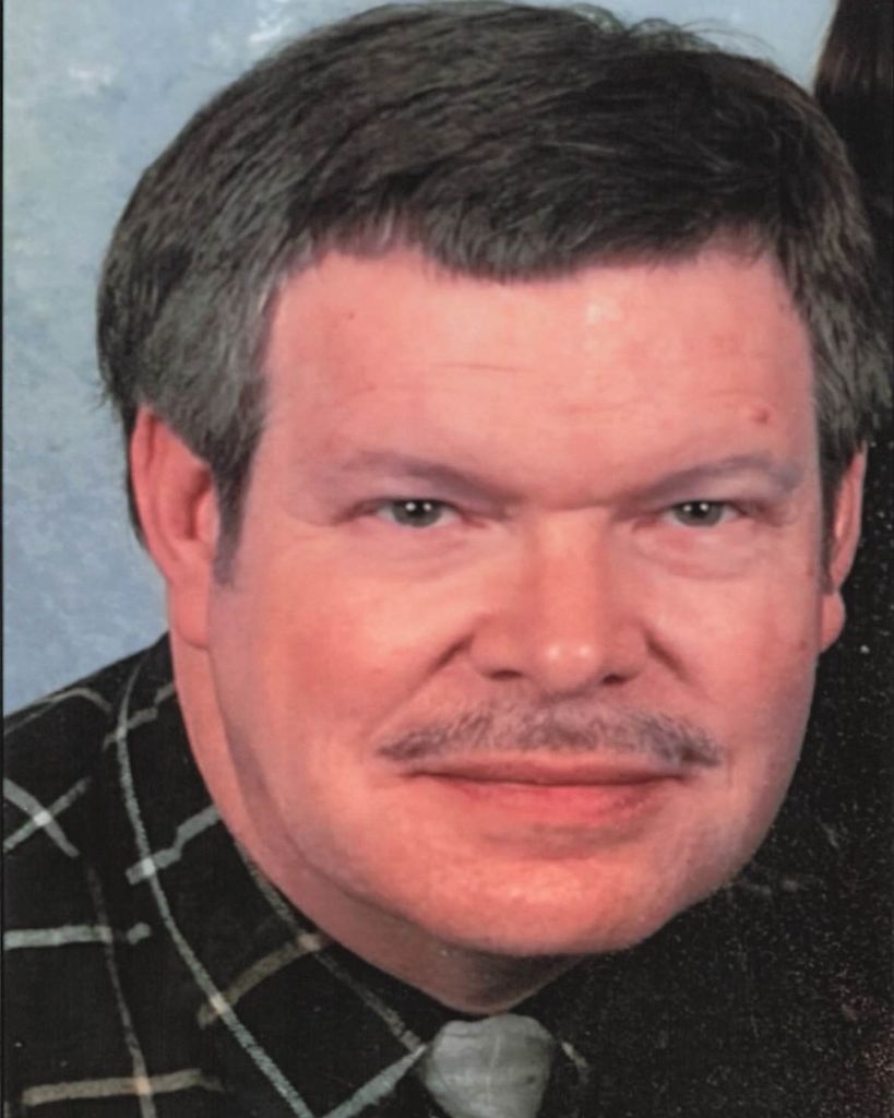 Dennis Mack Amick Profile Photo