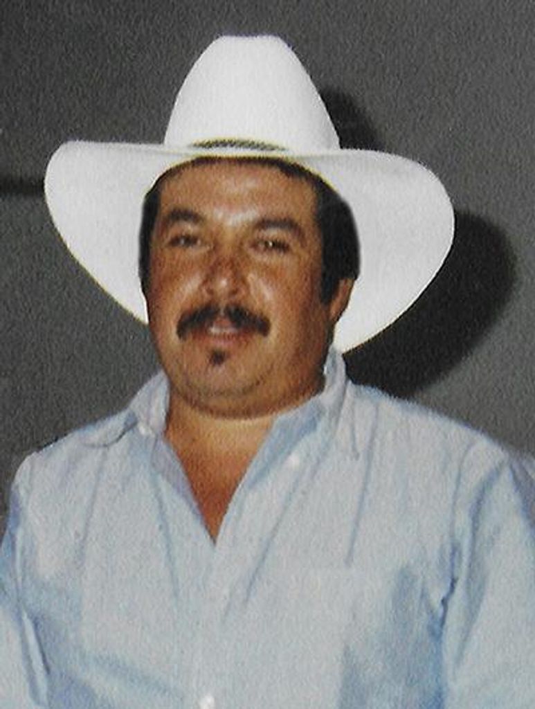 Santos Morales Contreras