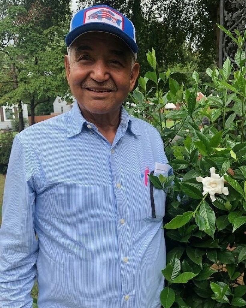 Rafael Velasquez Profile Photo