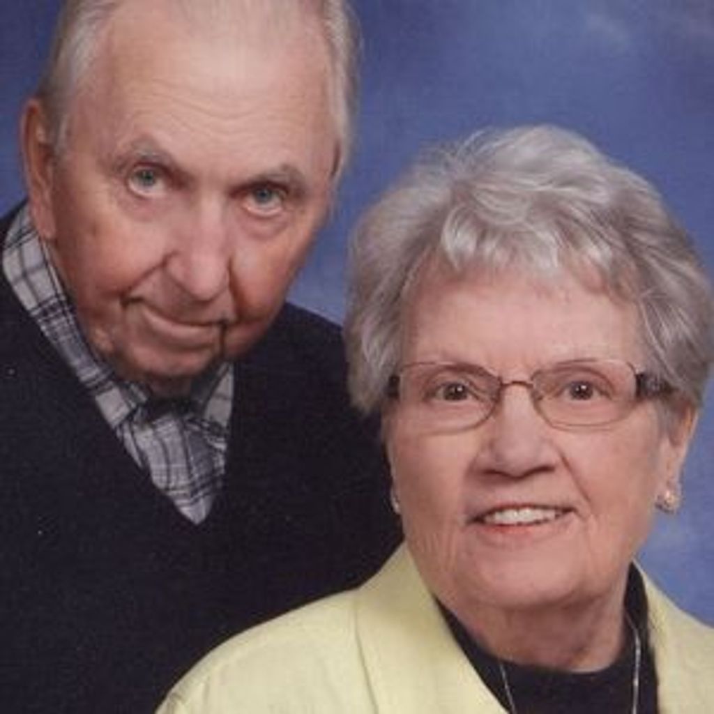 Horace & Gretchen Hegg Profile Photo