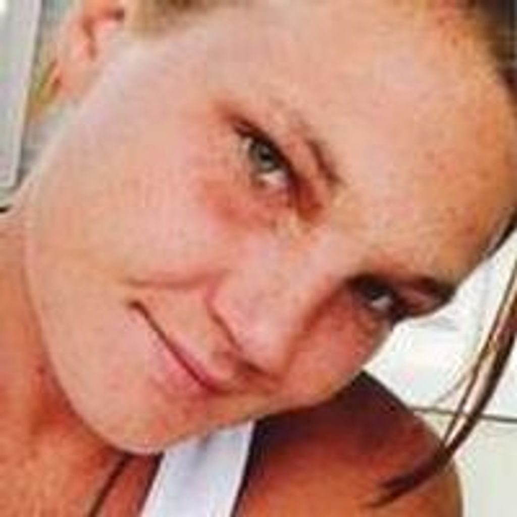 Savannah  Marie (Hollis)  Weaver